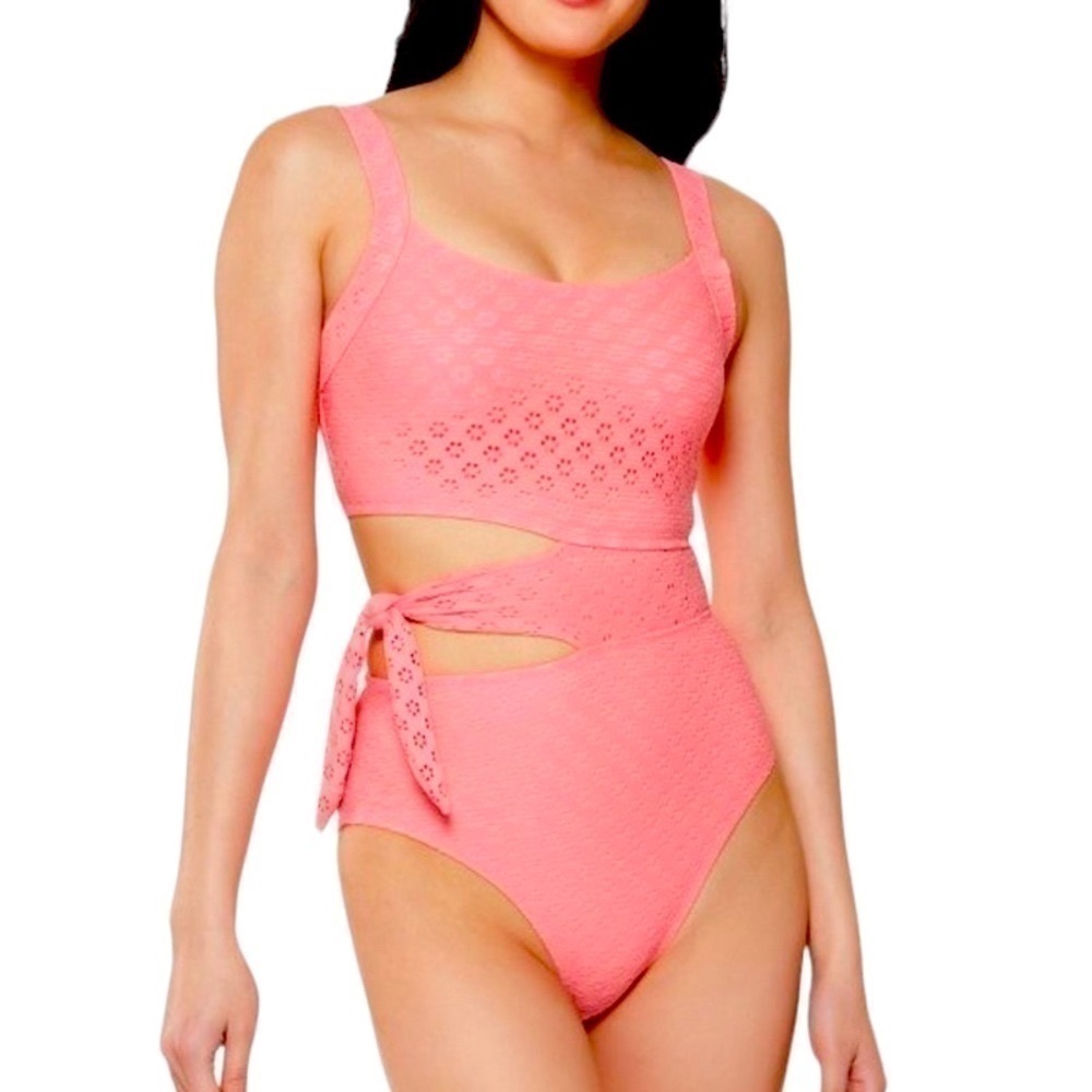 Jessica Simpson Sweet Tooth Solids Cutout Fizz One-Piece Swimsuit